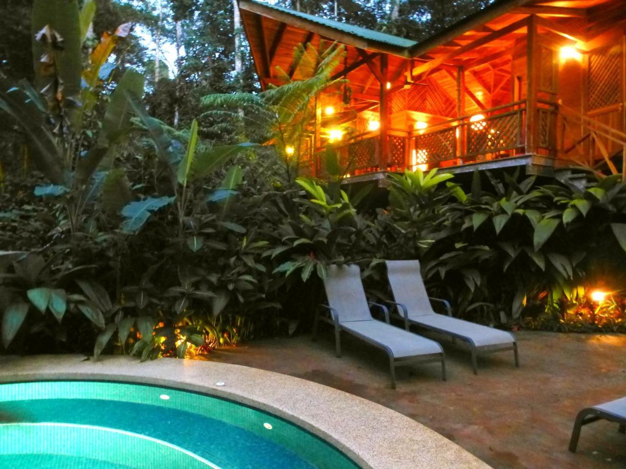 Geckoes Lodge Cocles Exteriör bild